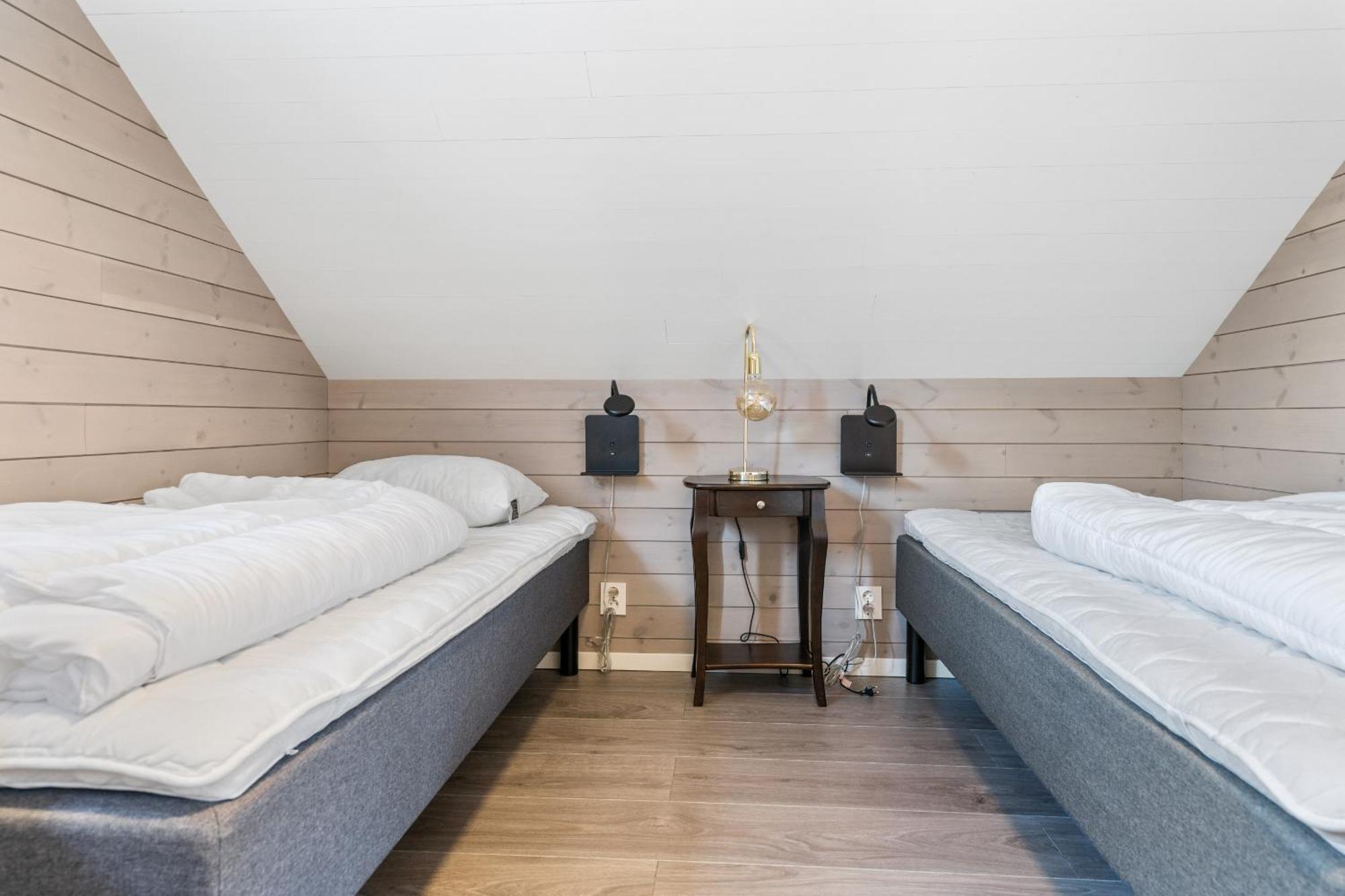 Reine Rorbu, Amaliebua Villa Luaran gambar